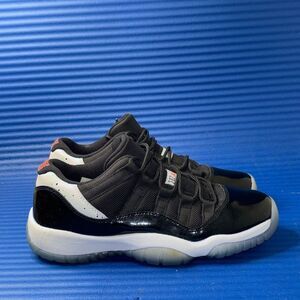 Size 6Y- GS Nike Air Jordan 11 XI Retro Low Infrared Black Youth 528896-023